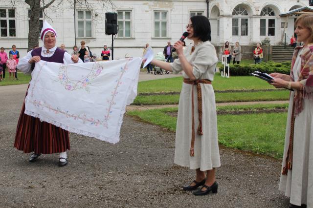 Baltā galdauta svētki Gaujienā 04.05.2018.